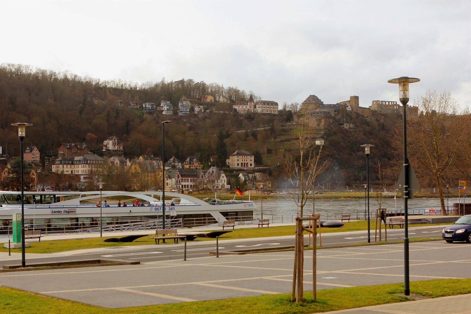 Pohl'S Rheinhotel Adler Sankt Goarshausen Exteriör bild