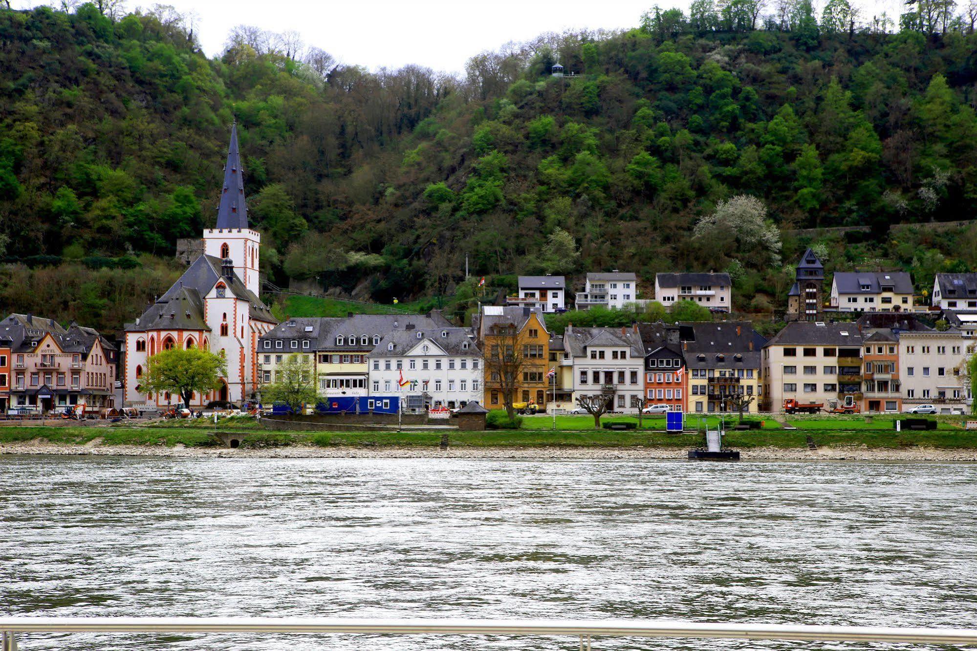 Pohl'S Rheinhotel Adler Sankt Goarshausen Exteriör bild